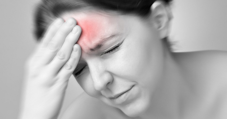 Khi dùng thuốc tránh thai khẩn cấp sẽ gây ra tình trạng đau đầu