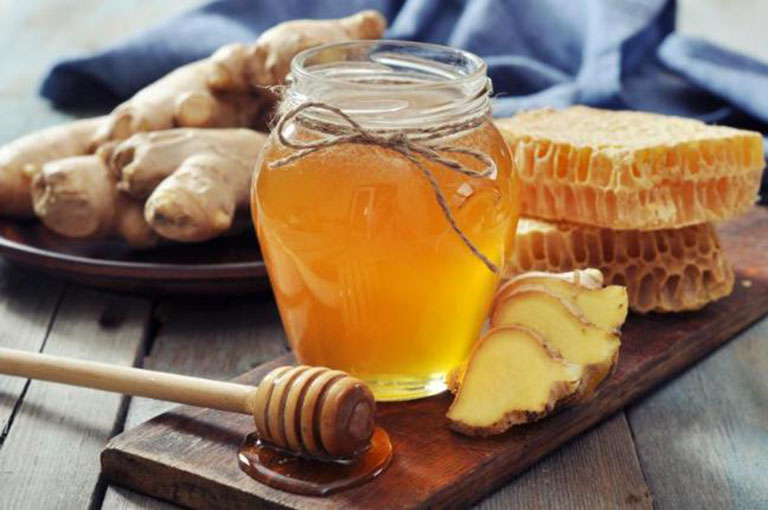 Chữa ho bằng mật ong và gừng là phương pháp được rất nhiều người áp dụng tại nhà