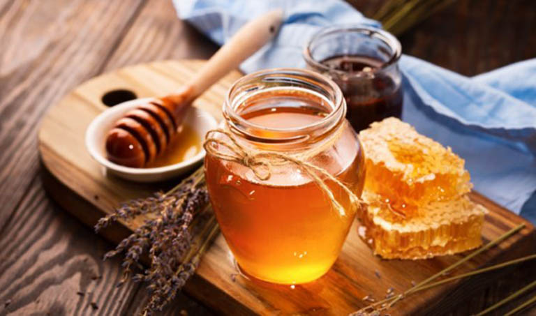 Chữa ho khan, ho có đờm bằng mật ong là phương pháp rất an toàn và hiệu quả