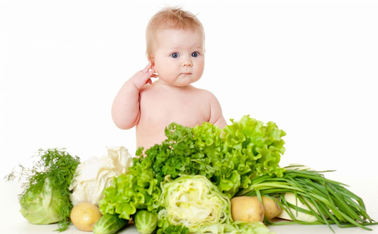 Trẻ bị viêm da cơ địa cần tránh ăn những loại thực phẩm dễ gây dị ứng, khiến cho bệnh trở nên nặng hơn.