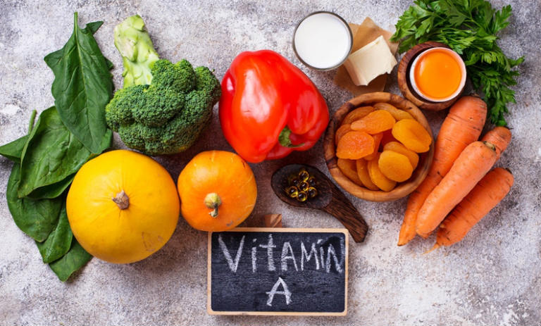 Các loại thực phẩm giàu vitamin A là các loại thực phẩm tốt cho người bệnh viêm da cơ địa.
