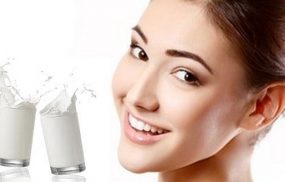 Dùng sữa tươi xóa sạch mụn đầu đen có hiệu quả không?