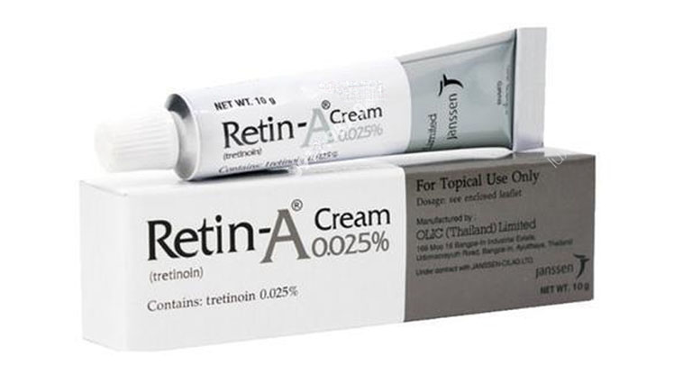 Nên sử dụng Retin A 0.025% (loại màu xám) trước khi sử dụng Retin A 0.05% (loại màu xanh dương)