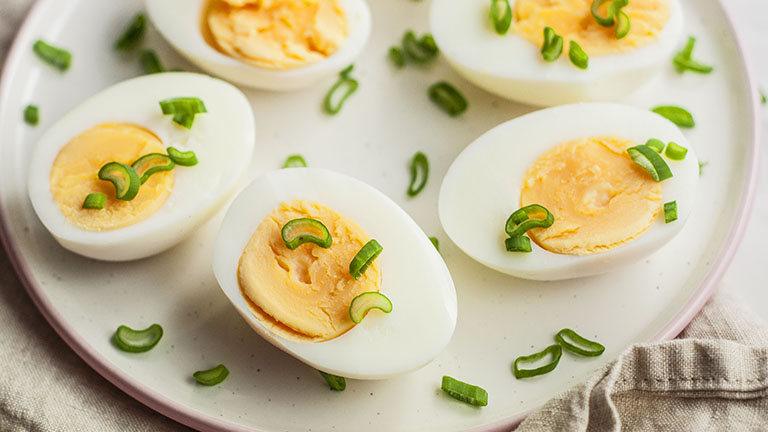 Tận dụng trứng luộc để giảm cân