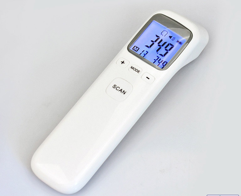 Máy đo thân nhiệt Infrared Thermometer CK-T1803 có thiết kế nhỏ gọn, dễ sử dụng
