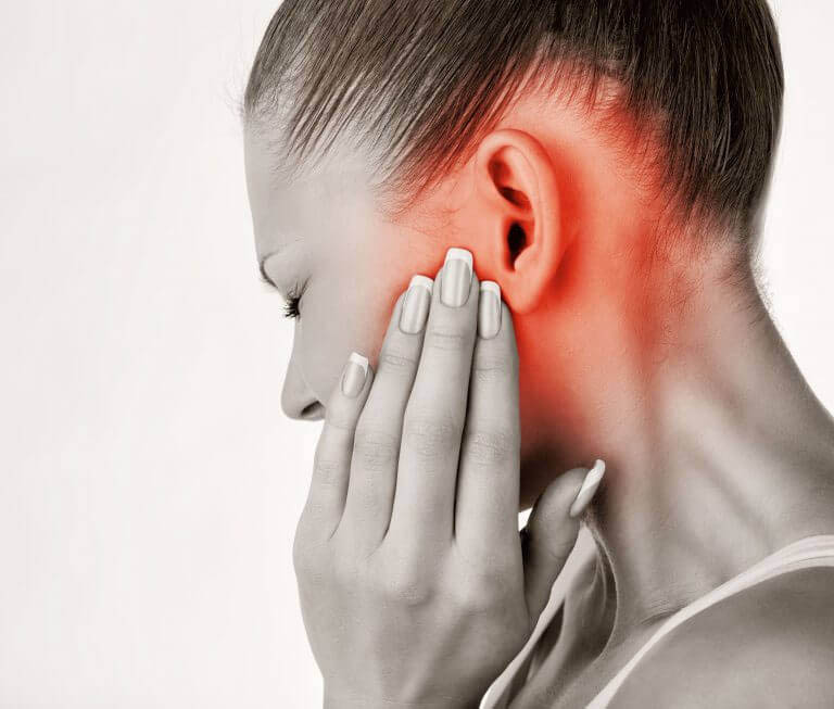 Tình trạng viêm xoang gây đau đầu ù tai