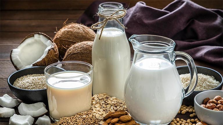 Bị bệnh gout uống được sữa không?v