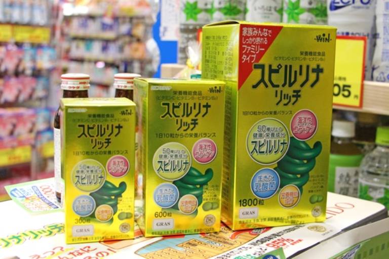 Tảo vàng Spirulina Win Nhật Bản được chế biến từ 100% tảo xoắn