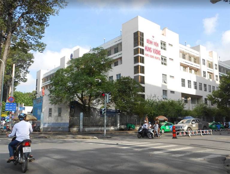 Bệnh viện Hùng Vương cũng là một trong những địa chỉ khám phụ khoa tốt và uy tín tại TPHCM
