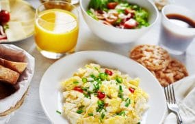 Thực đơn ăn sáng tốt cho người bị đau dạ dày