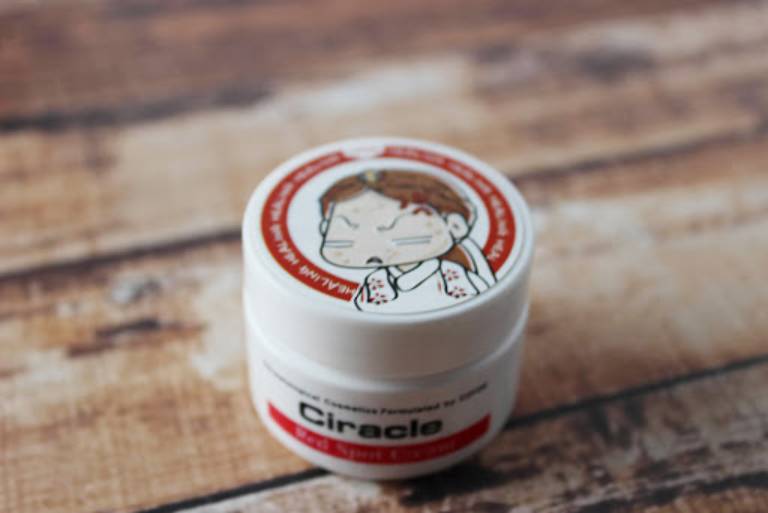 Ciracle Red Spot Cream được đánh giá cao trong việc điều trị và ngăn ngừa mụn trở lại