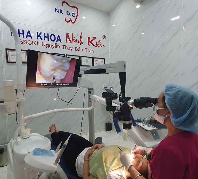 Nha khoa Ninh Kiều được trang bị các thiết bị hiện đại cùng đội ngũ bác sĩ chuyên nghiệp