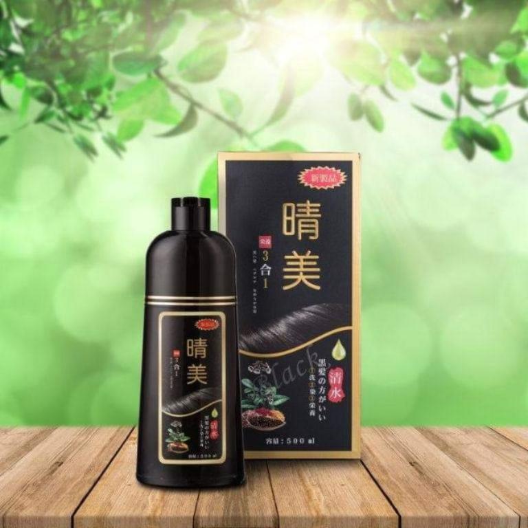 Dầu gội Komi đen tóc là sản phẩm có xuất xứ từ xứ sở mặt trời mọc Nhật Bản được người dùng ưa chuộng và đánh giá cao