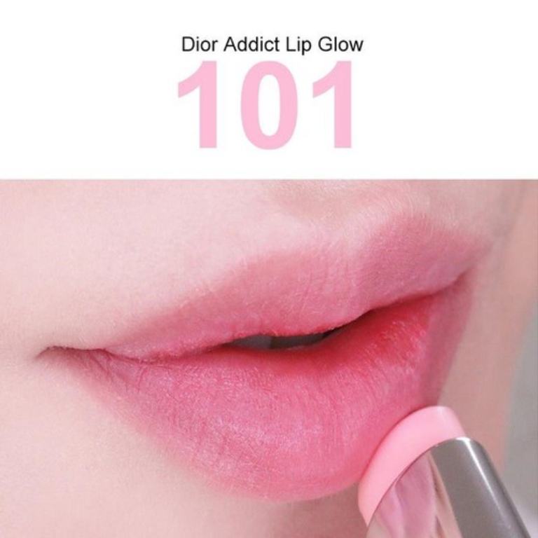 Son Dior Addict Lip Glow dòng Matte Fisnish màu #101 – Matte Pink có màu hồng nhẹ ngọt ngào, ít bóng bẩy và không kén da