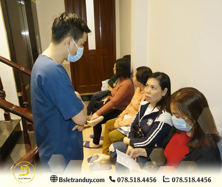 Bác sĩ thẩm mỹ nổi tiếng “ Lê Trần Duy” là sự lựa chọn hàng đầu của đông đảo khách hàng khi nhắc đến phẫu thuật thẩm mỹ